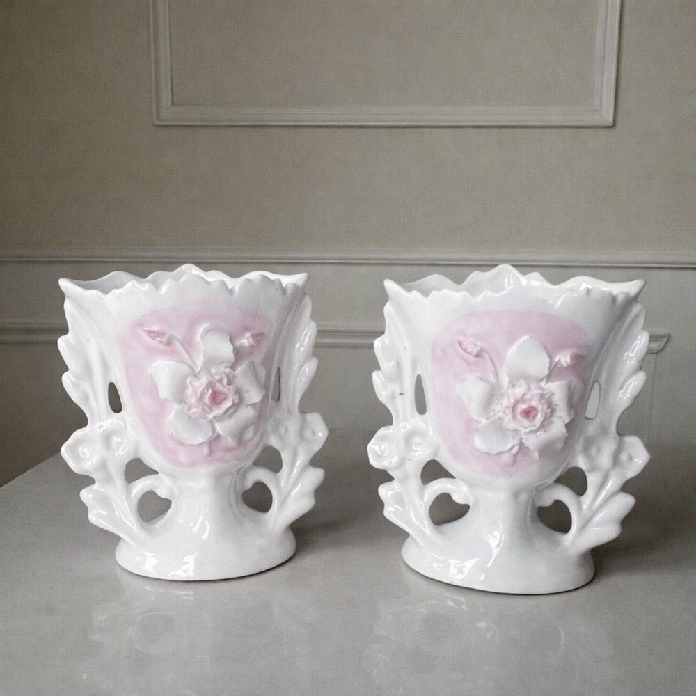Pair Vieux Paris Vases Old Paris Porcelain 3D Rose Pink White Mantel Decor Vtg